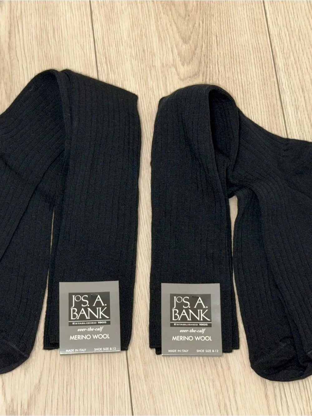 Jos. A. Bank Black Ribbed Merino Wool Over-The-Calf Socks - Pair Shoe size 8-12